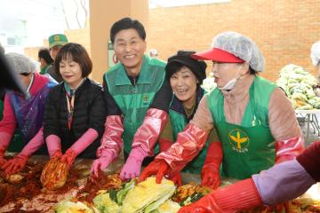  새마을부녀회 사랑의 김장 담가주기