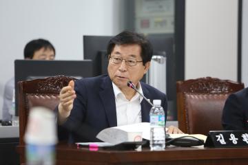 도시건설위원회