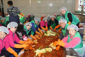 2014 관악구새마을부녀회 사랑의 김장담그기