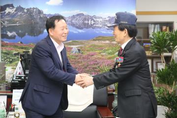 관악구 무공수훈자회 신임회장 방문