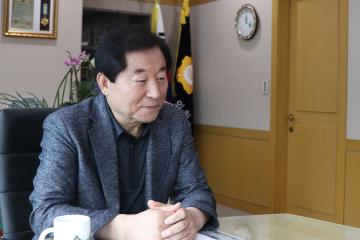시정신문 인터뷰 - 길용환 의장