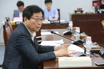  도시건설위원회